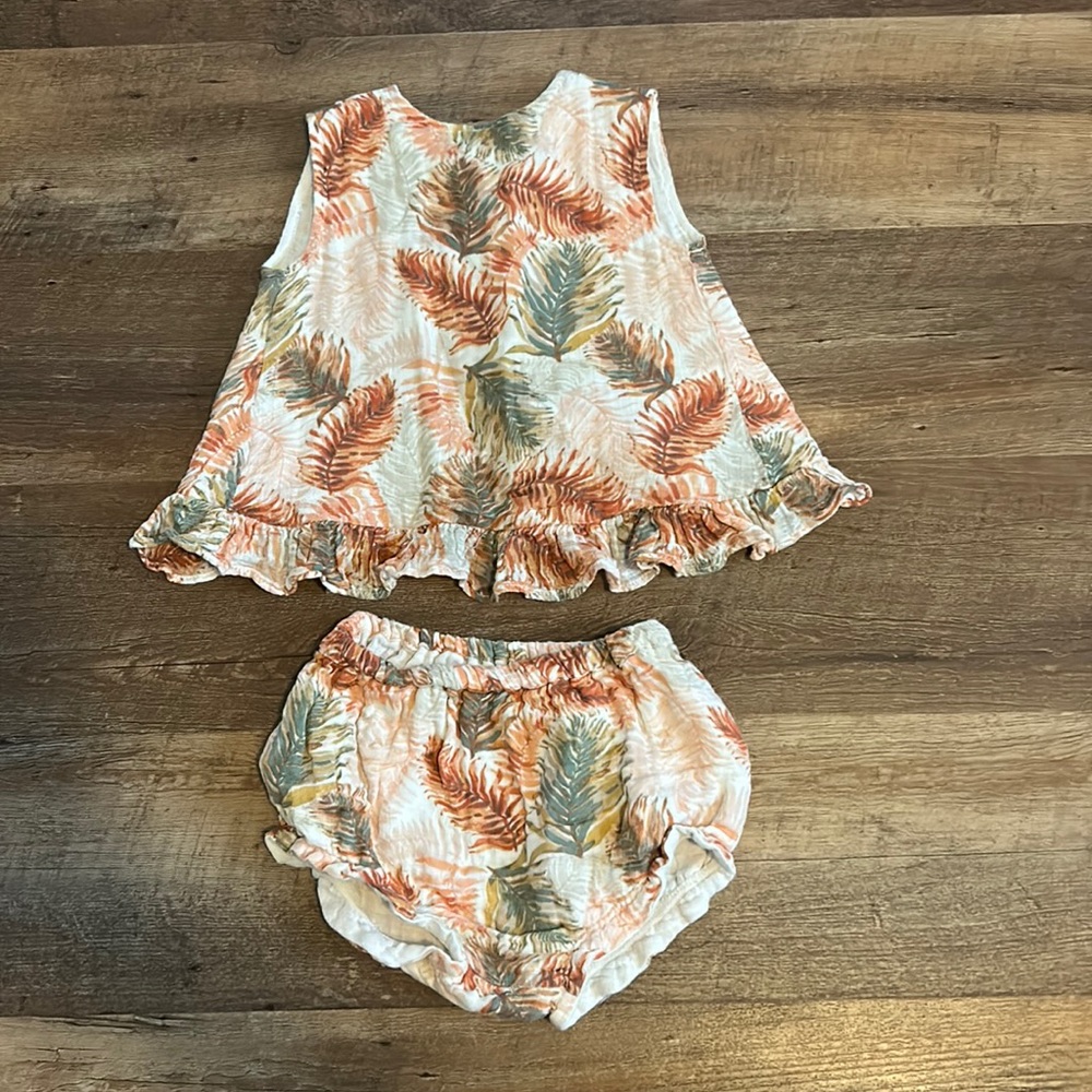 ANGEL DEAR MUSLIN GIRL 2 PIECE TANK SET LEAF RESORT VACATION